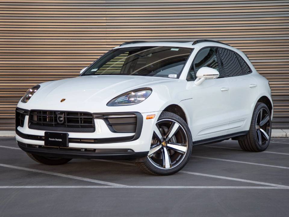 2026 Porsche Macan