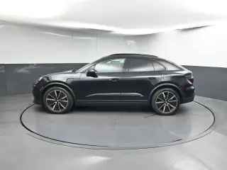 2025 Porsche Macan S - Photo 13
