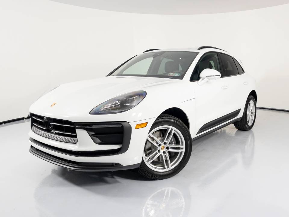 2026 Porsche Macan