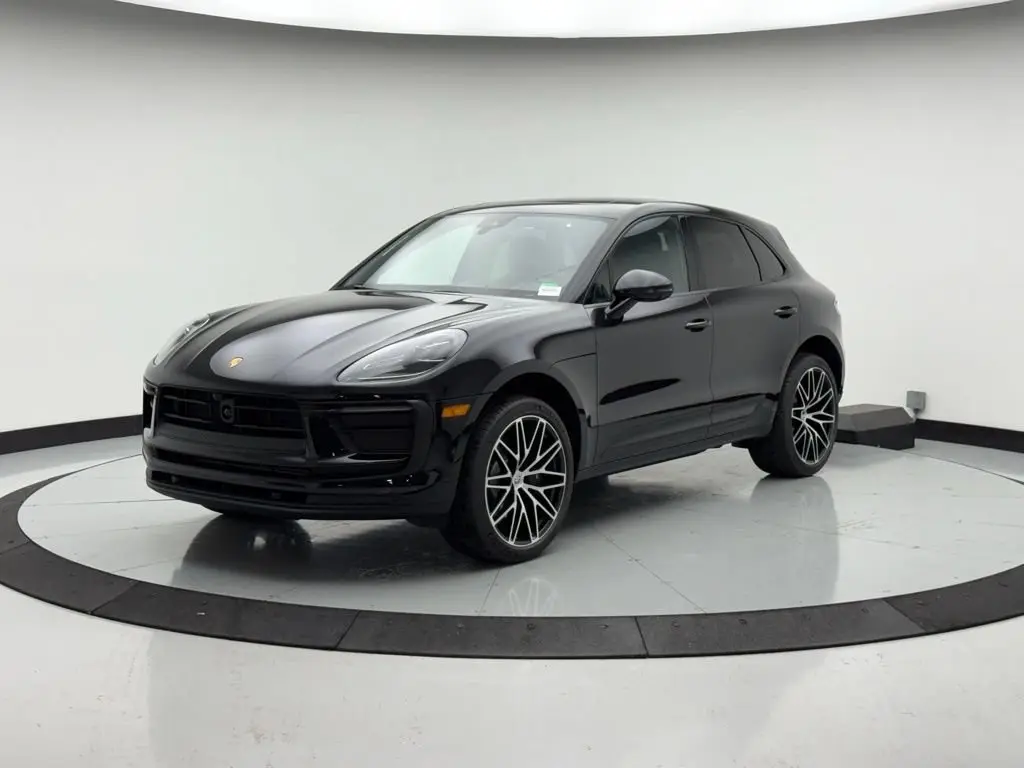 2026 Porsche Macan Base - Photo 8