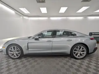 2025 Porsche Panamera Base - Photo 13