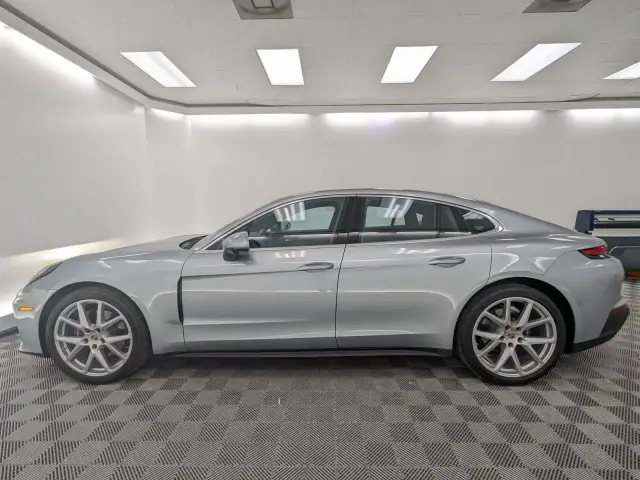 2025 Porsche Panamera Base - Photo 14