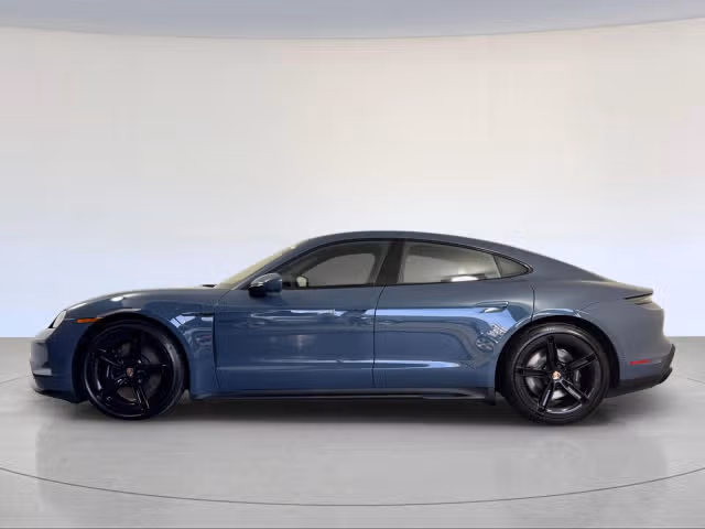 2026 Porsche Taycan GTS - Photo 10