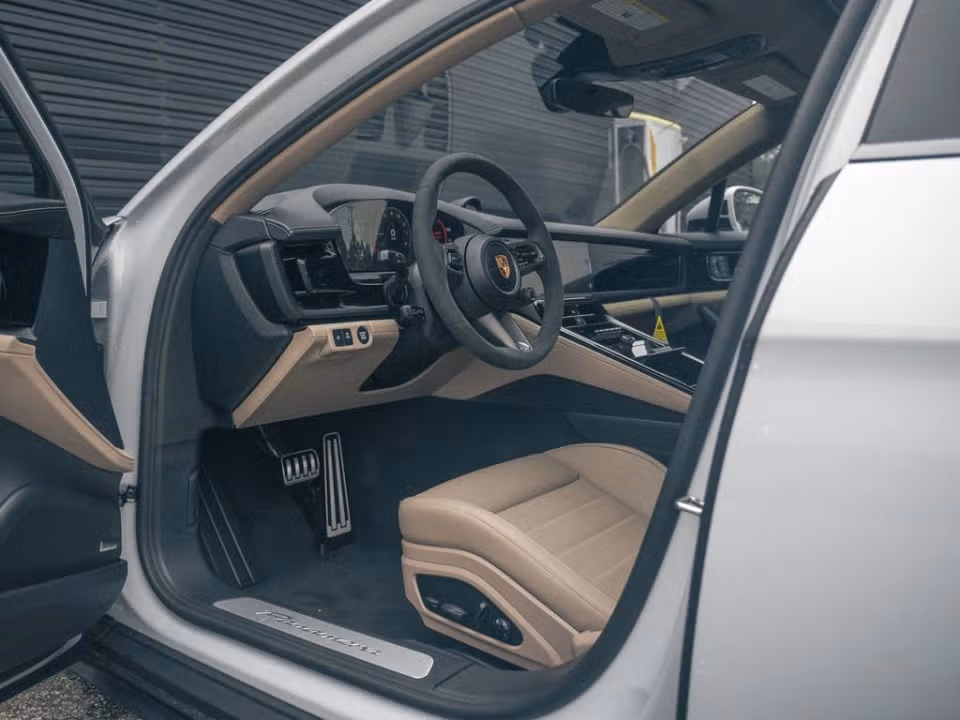 2025 Porsche Panamera Base - Photo 27