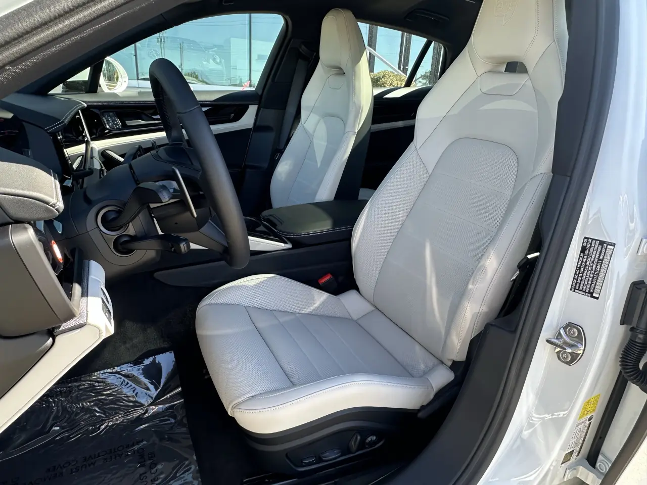 2026 Porsche Panamera Base - Photo 40