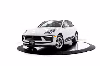 2024 Porsche Macan's photo