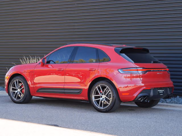 2025 Porsche Macan S - Photo 18