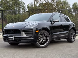 2025 Porsche Macan