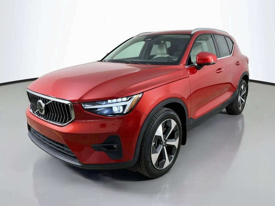2024 Volvo XC40