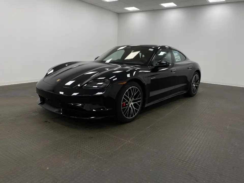 2026 Porsche Taycan S - Photo 7