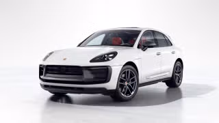 2023 Porsche Macan T's photo