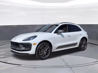 2025 Porsche Macan T's photo