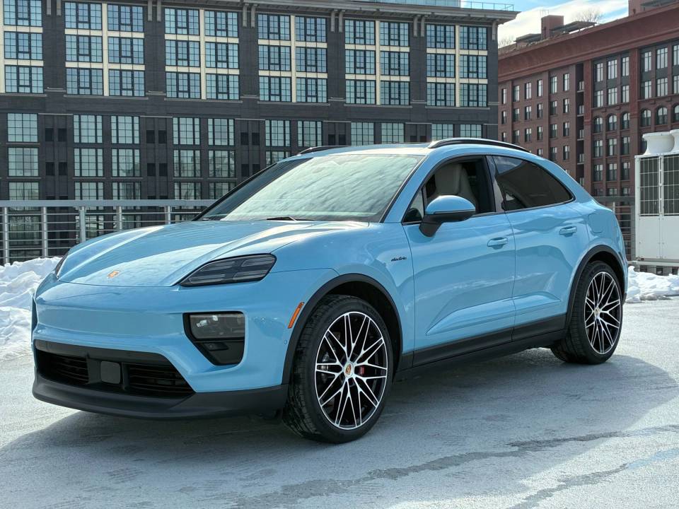 2026 Porsche Macan