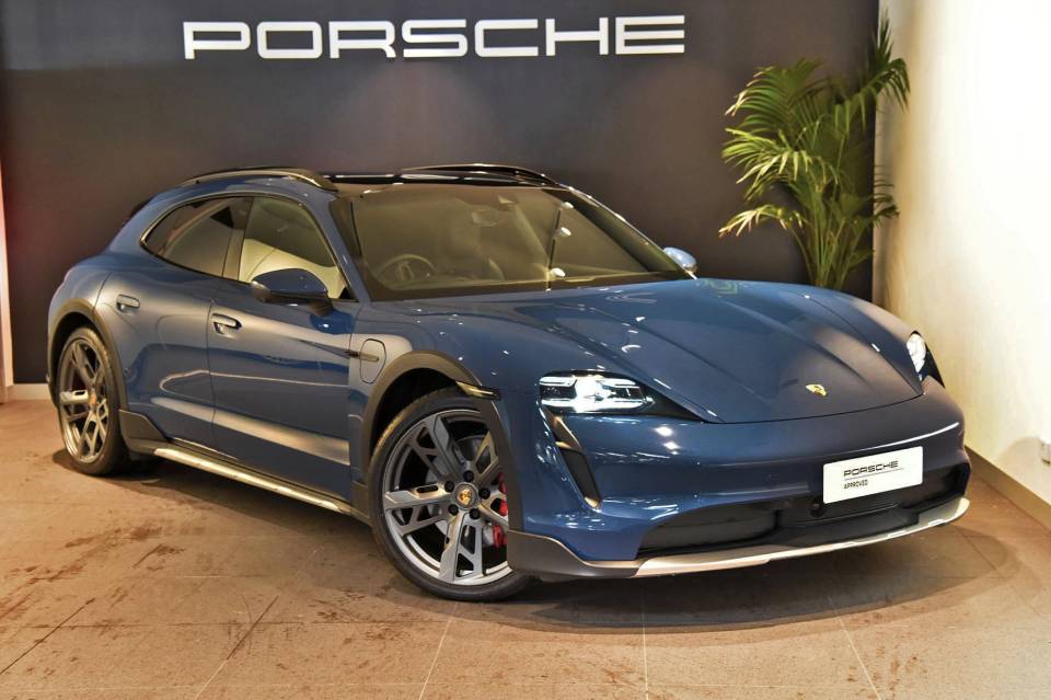 Buy used Porsche Taycan 4S Cross Turismo at Porsche Centre Brighton