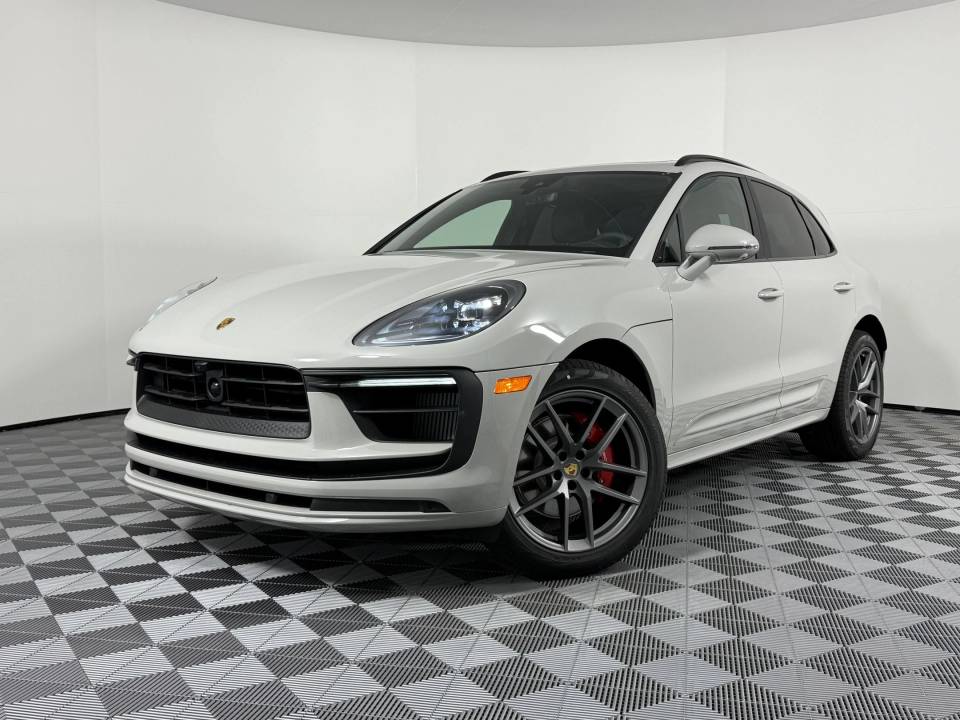 2026 Porsche Macan S