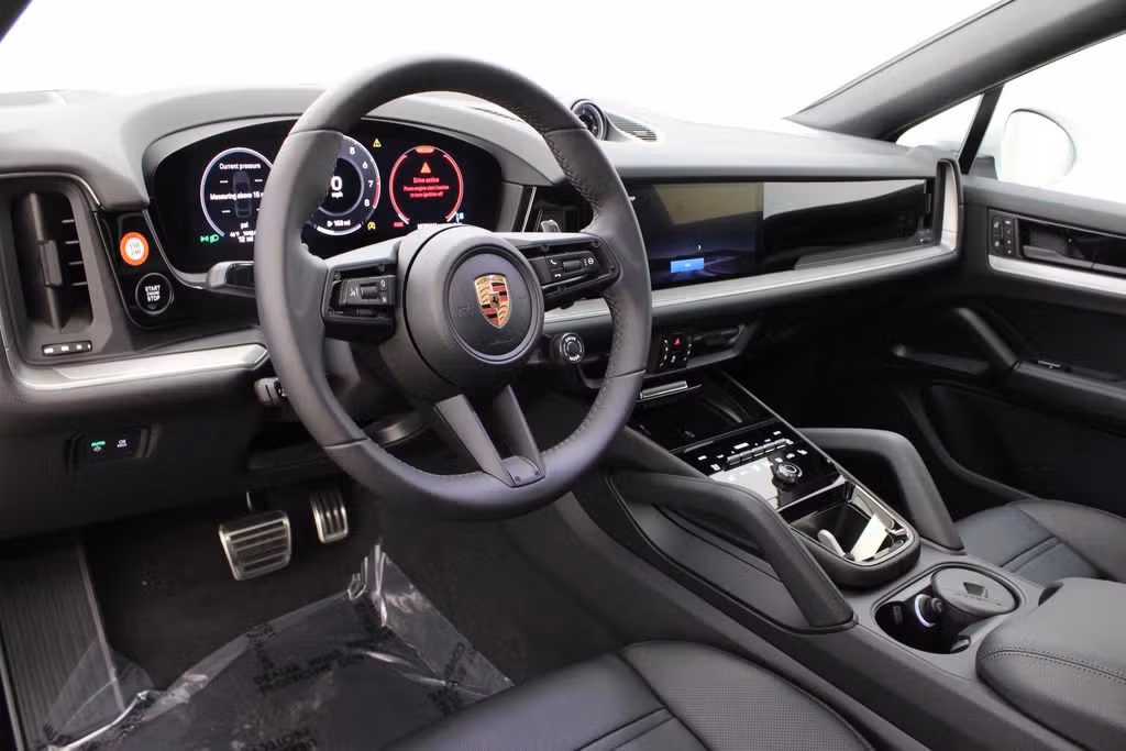 2026 Porsche Cayenne Coup S - Photo 36