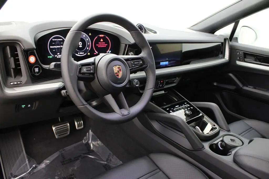 2026 Porsche Cayenne Coup S - Photo 40