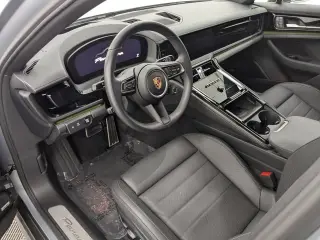 2025 Porsche Panamera Base - Photo 29