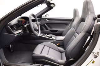 2026 Porsche 911 S - Photo 33