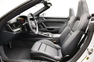 2026 Porsche 911 S - Photo 37