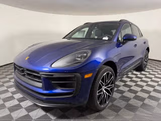 2026 Porsche Macan S's photo