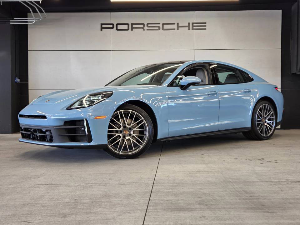 2026 Porsche Panamera