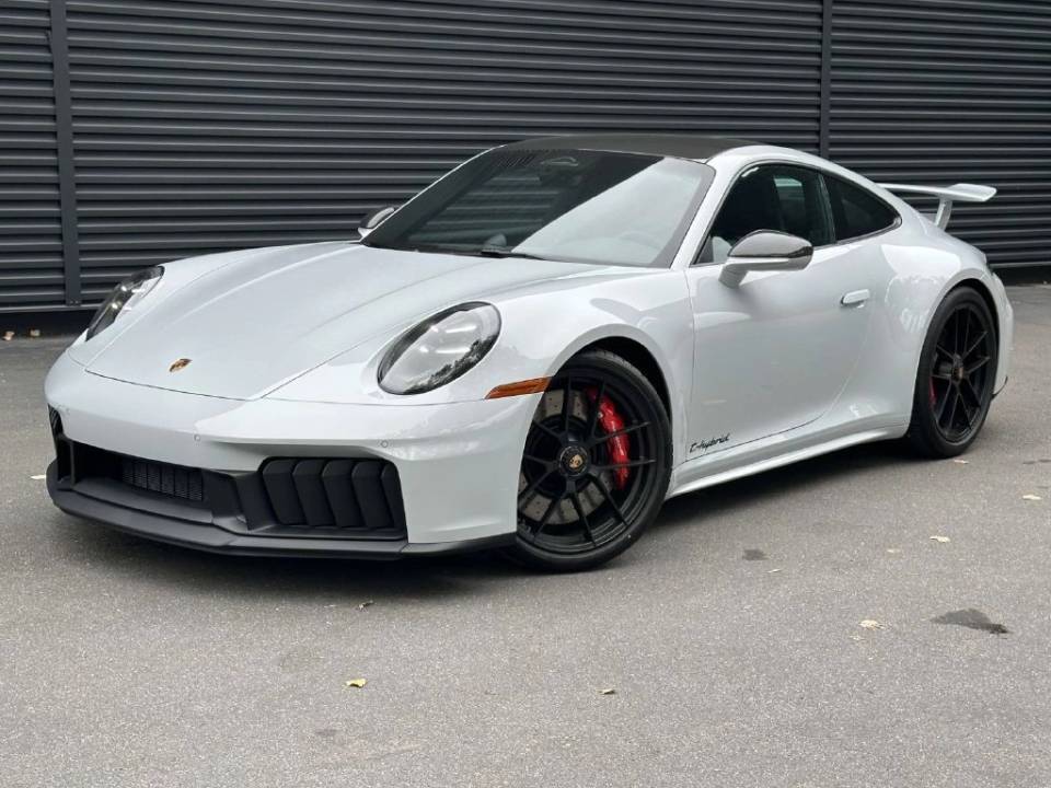 2026 Porsche 911