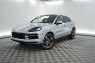 2026 Porsche Cayenne -'s photo