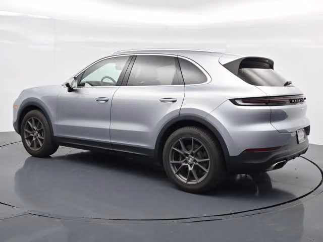 2025 Porsche Cayenne Base - Photo 18
