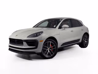 2026 Porsche Macan S's photo