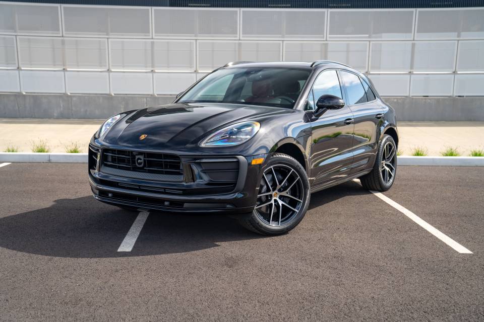 2026 Porsche Macan T