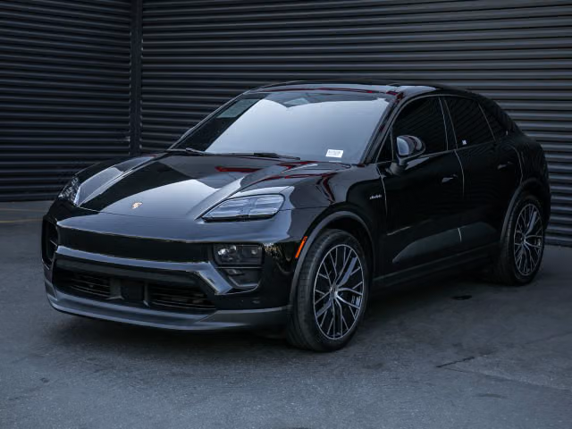 Used 2025 Porsche Macan Base with VIN WP1AD2XA0SL076219 for sale in Hawthorne, CA