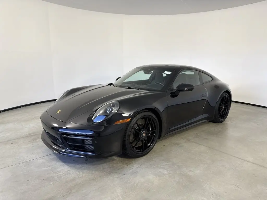 2024 Porsche 911 Carrera GTS