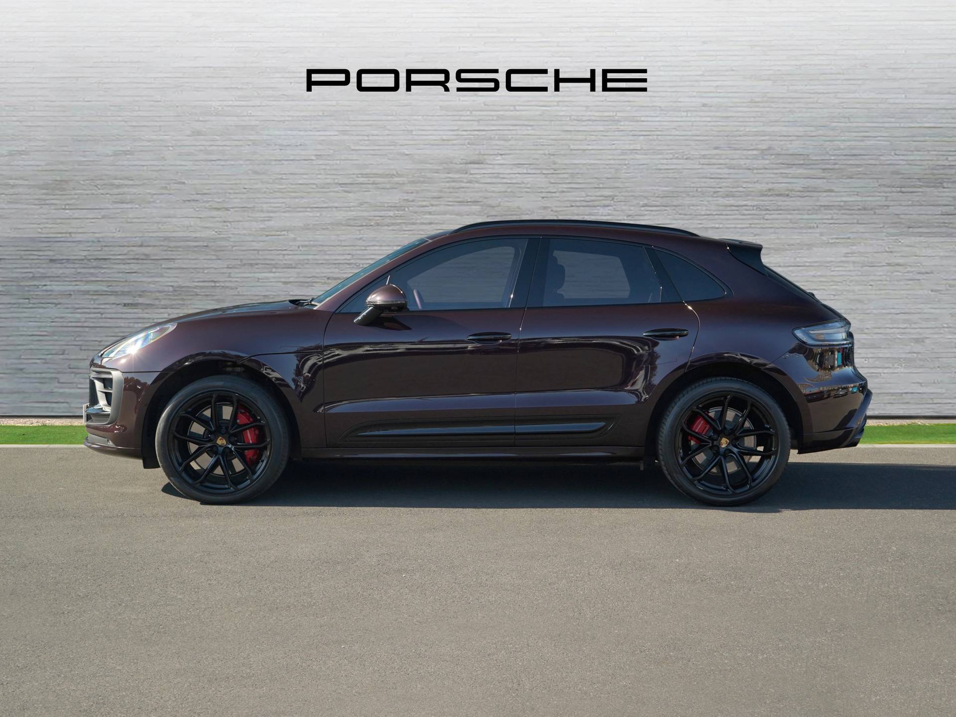 Macan GTS, photo 2 of 44
