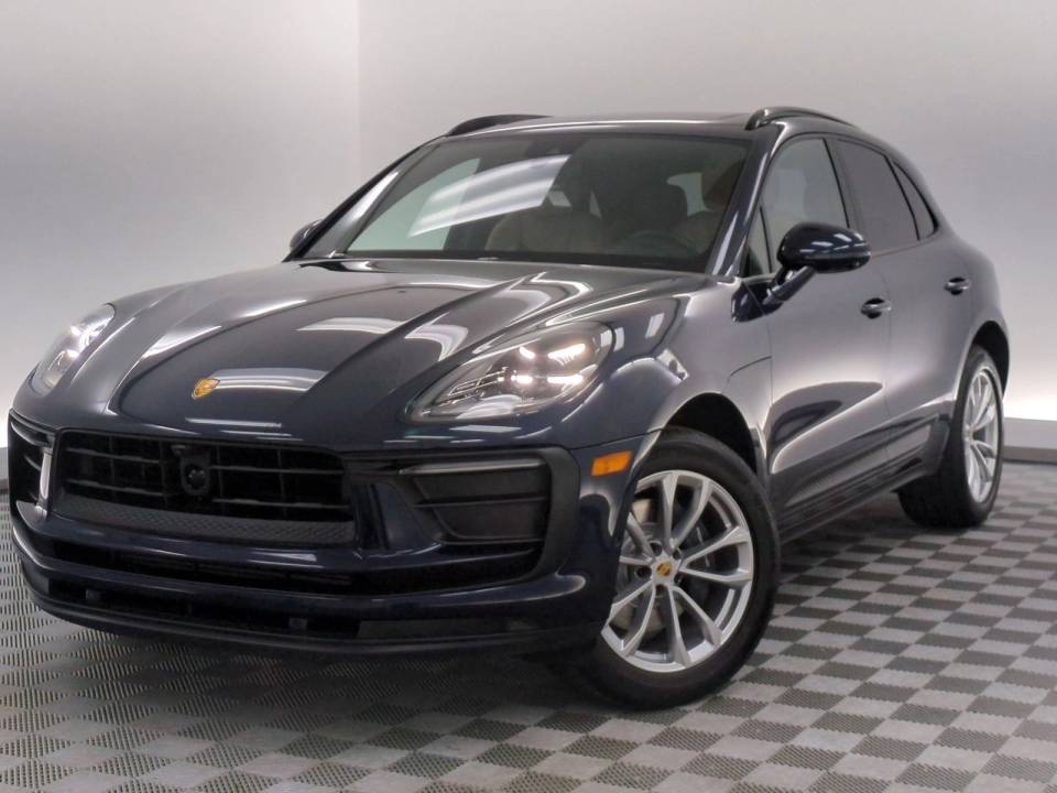 2023 Porsche Macan T