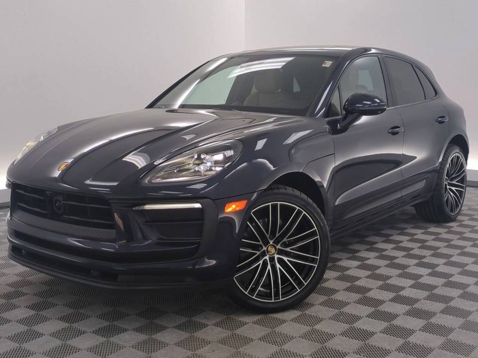 2023 Porsche Macan T
