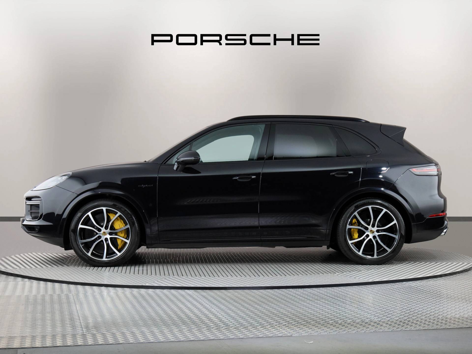 Cayenne Turbo S E-Hybrid, photo 2 of 40