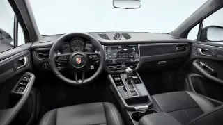 2026 Porsche Macan 30