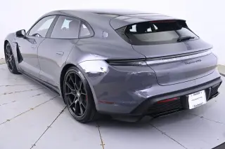 2026 Porsche Taycan GTS - Photo 21