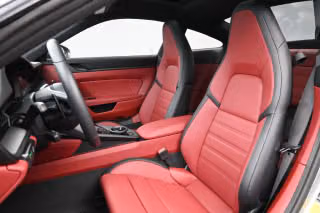 2025 Porsche 911 S - Photo 33