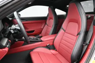 2025 Porsche 911 S - Photo 37
