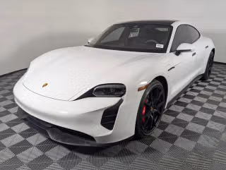 2023 Porsche Taycan GTS's photo