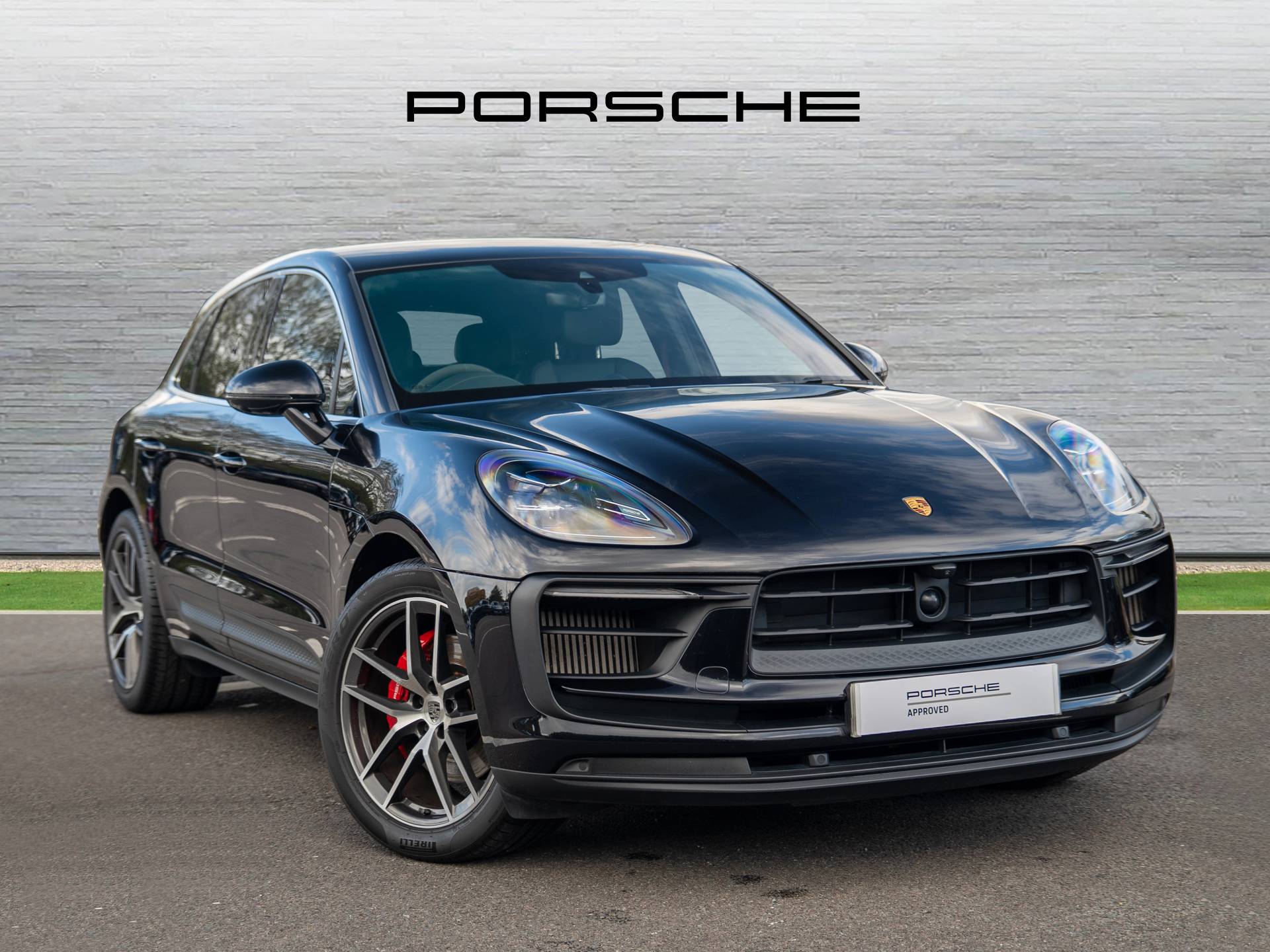 Macan S, photo 1 of 43