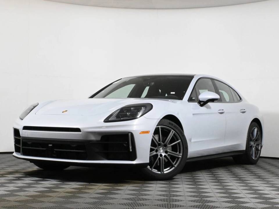2026 Porsche Panamera