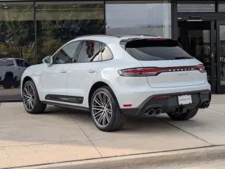 2026 Porsche Macan S - Photo 21