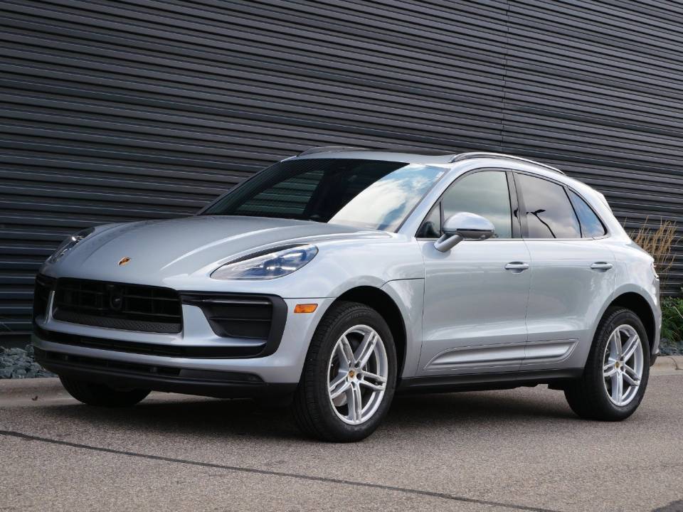 2026 Porsche Macan