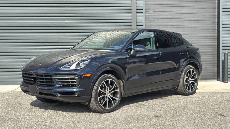 2023 Porsche Cayenne Coup Platinum Edition