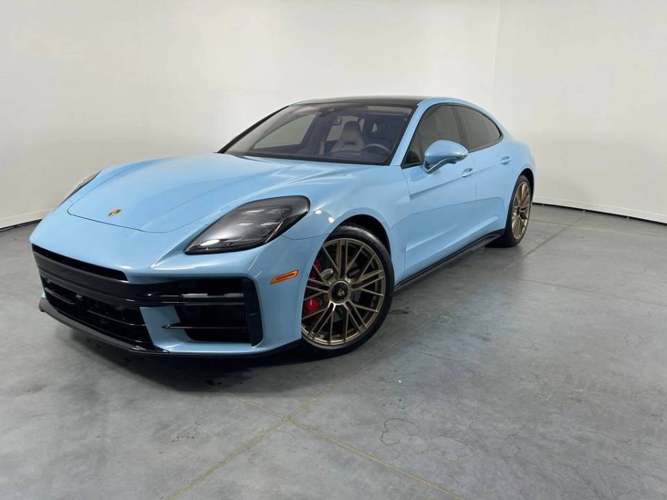 2026 Porsche Panamera