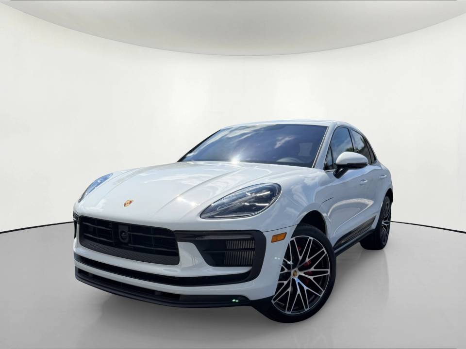 2026 Porsche Macan