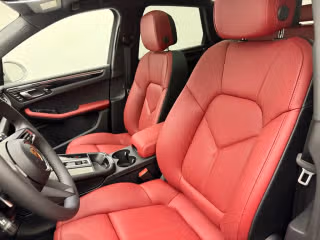 2026 Porsche Macan Base - Photo 33